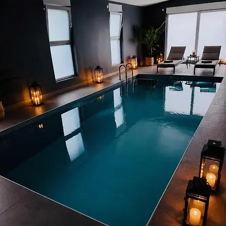 Oda ve Kahvaltı Entiere Avec Piscine - Nancy Jarville-la-Malgrange